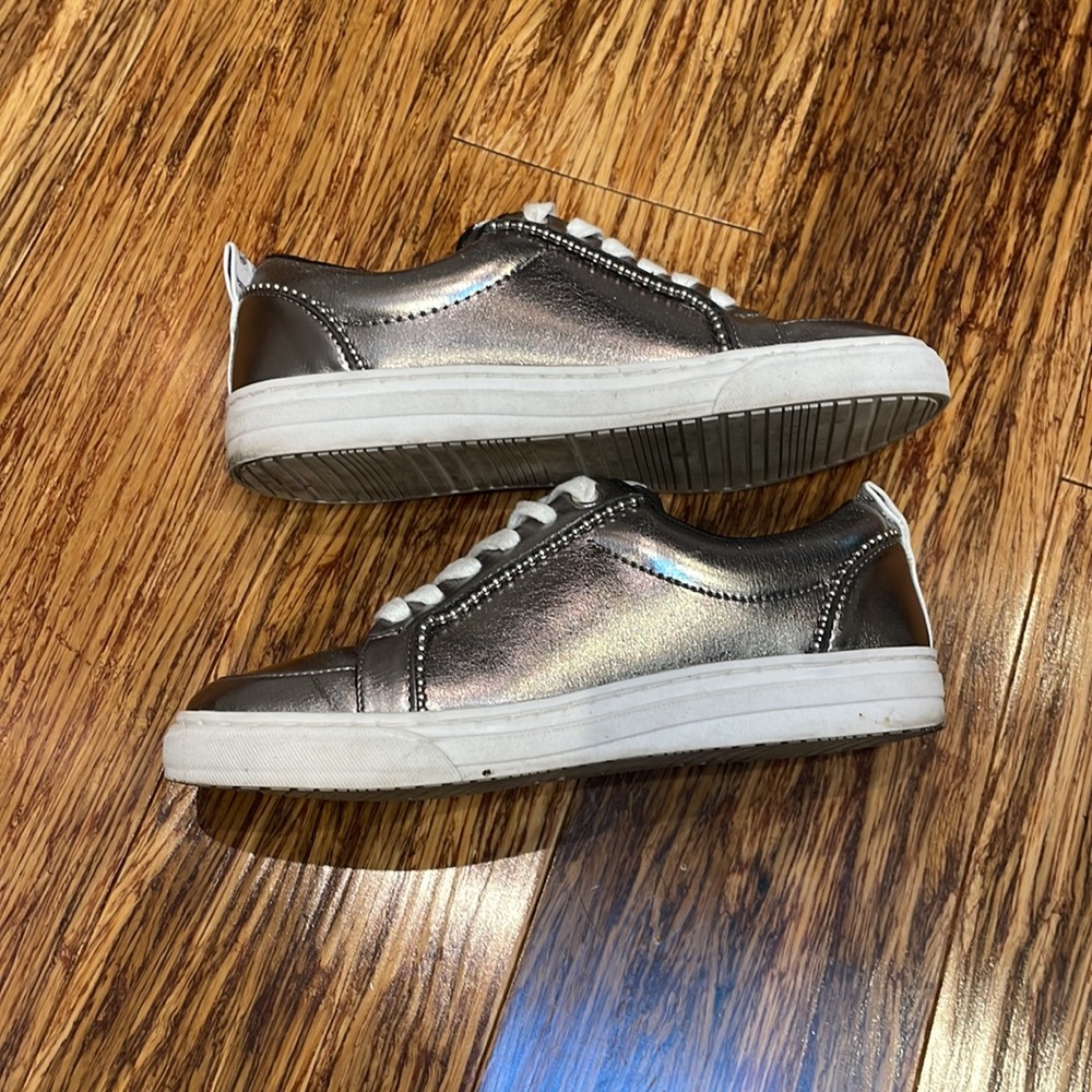 Westies Tori metallic silver stud lace up sneakers size 5 - Picture 3 of 11